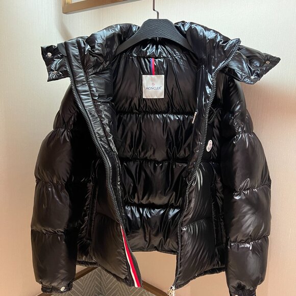 Moncler Maya Montbeliard Hooded Short Down Jacket - Picture 3 of 5